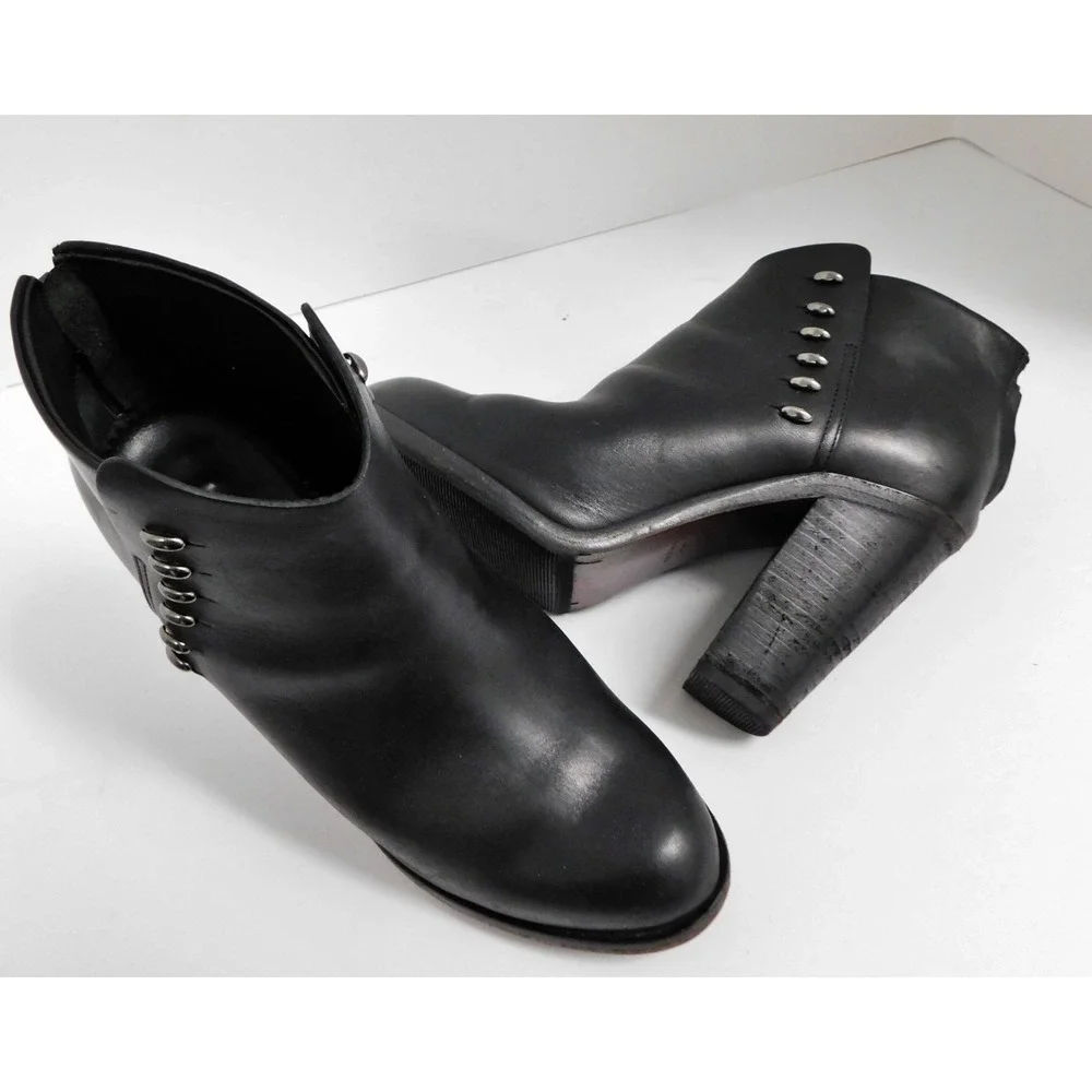 Rag & Bone Women's Black Alwyn Leather Ankle Silver Accent Boots- Size EU 38 1/2